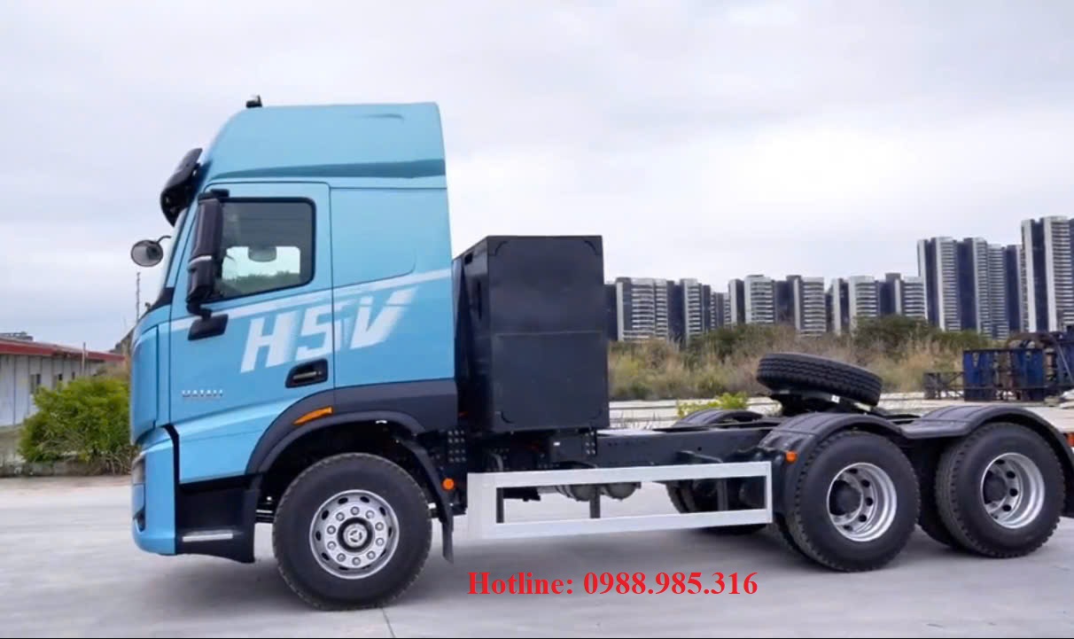 Xe đầu kéo điện chenglong 400kw